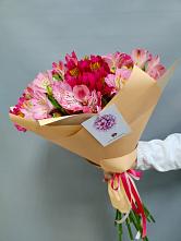 Букет цветов из:  Альстромерии в Кировске Мурманской области
