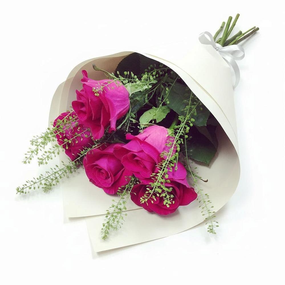 Букет цветов из: Розы в Кировске Мурманской области