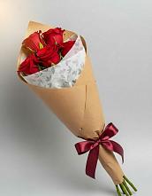 Букет цветов из:  Розы в Кировске Мурманской области