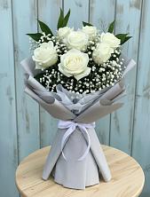 Букет цветов из:  Розы в Кировске Мурманской области