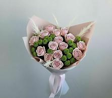 Букет цветов из:  Розы и Хризантемы в Кировске Мурманской области