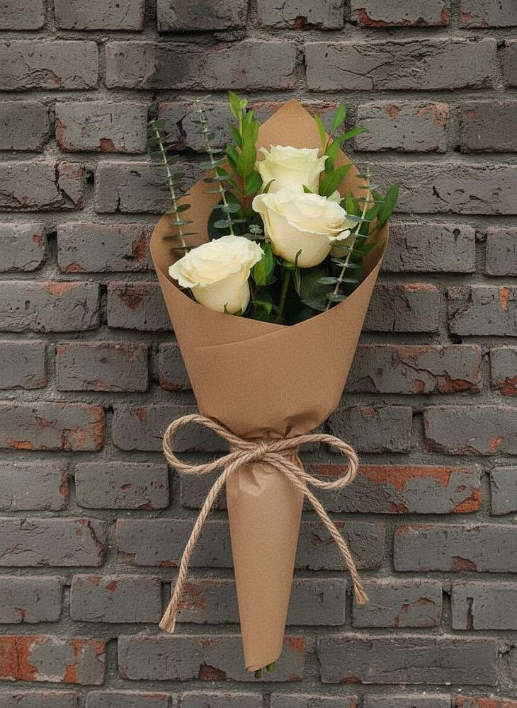 Букет цветов из: Розы в Кировске Мурманской области