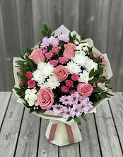 Букет цветов из:  Альстромерии, Гвоздики, Розы и Хризантемы #REPLACE_PRED# Кировске Мурманской области