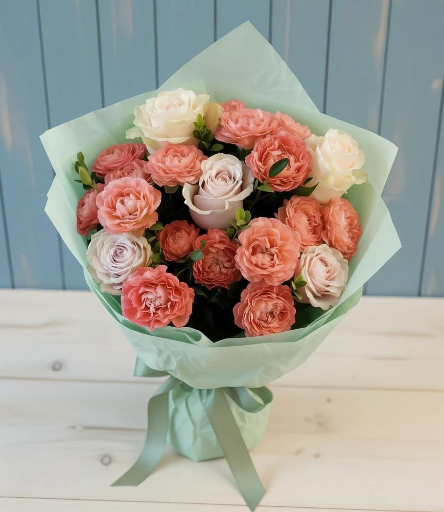 Букет цветов из: Розы в Кировске Мурманской области