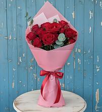Букет цветов из:  Розы в Кировске Мурманской области