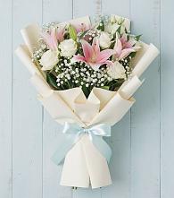 Букет цветов из:  Лилии в Кировске Мурманской области