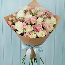Букет цветов из:  Розы в Кировске Мурманской области