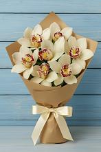 Букет цветов из:  Орхидеи и Розы в Кировске Мурманской области